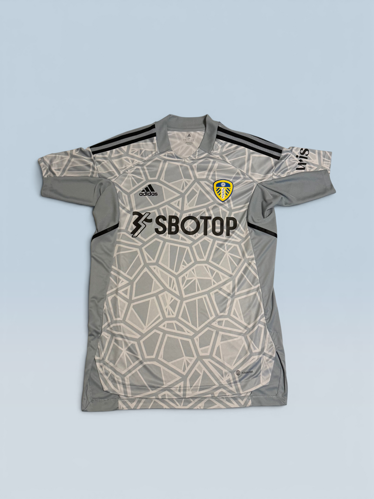 Leeds United 2022-23 third goalkeeper soccer jersey, long sleeve Adidas kit